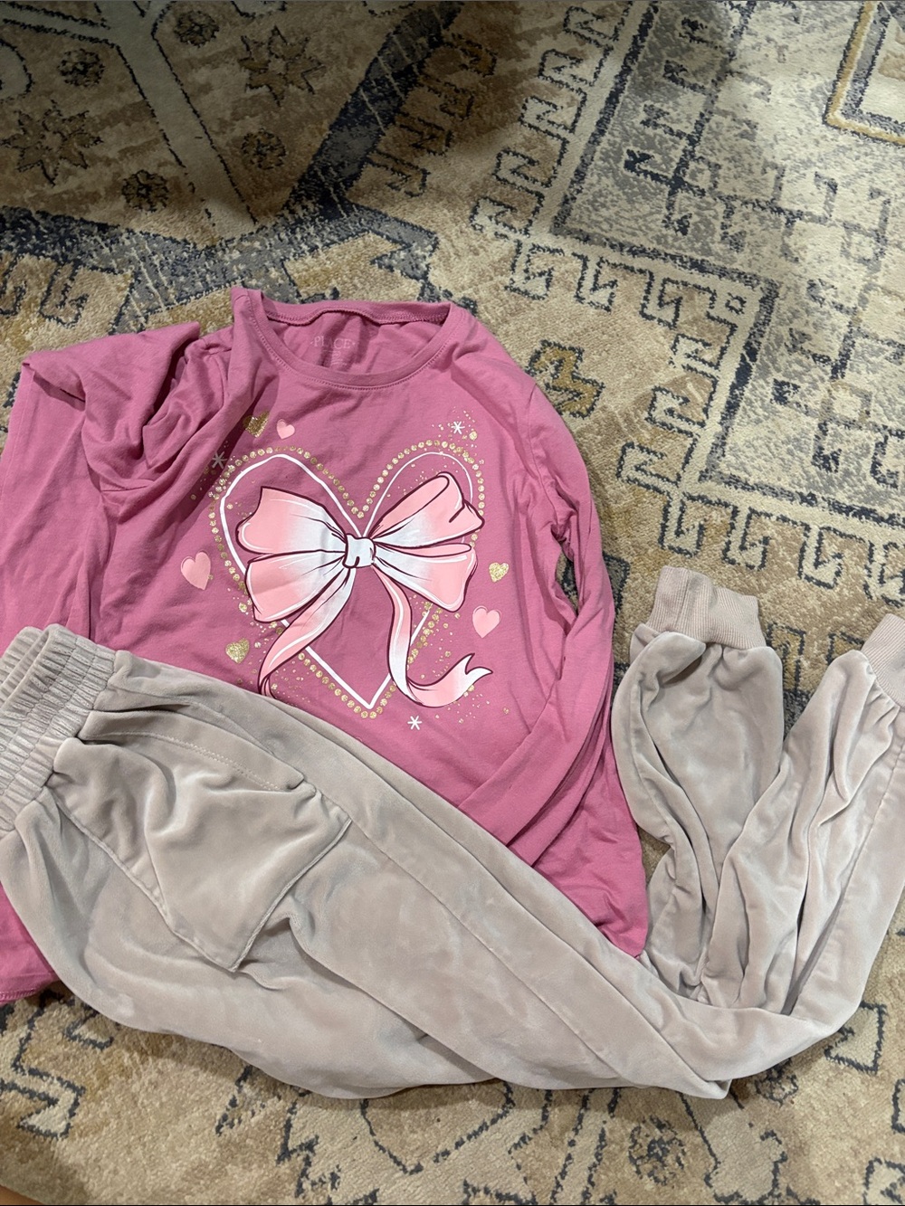 Jessica Simpson Kids Pink Bow Top with Cream Jogger Set